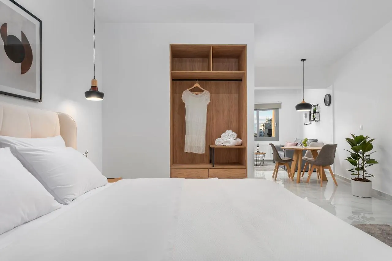 Διαμέρισμα Ιωκα Suites / The Urbitality Project Θεσσαλονίκη